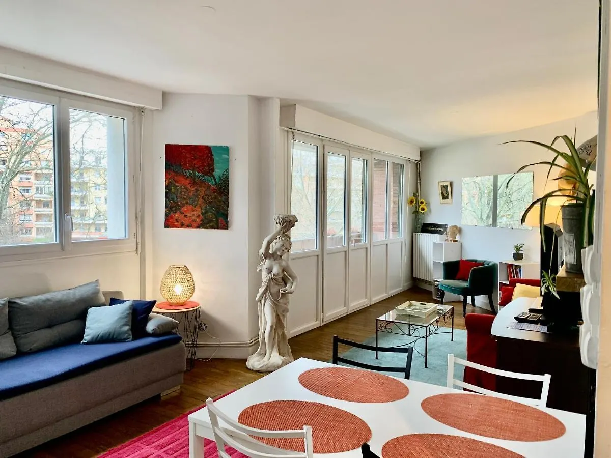 Gare Matabiau Toulouse Agreable Appartement Au Bord Du Canal
